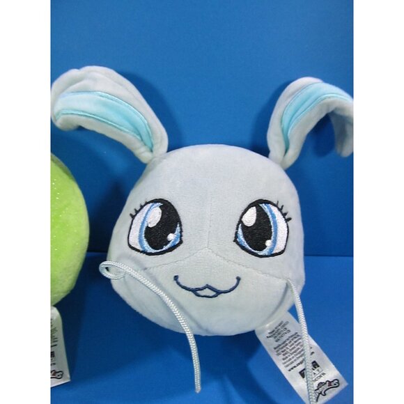 Miraculous Ladybug Surprise Miraball Plush lot of 2 Bunnyx & Wayzz 4" - Picture 3 of 9